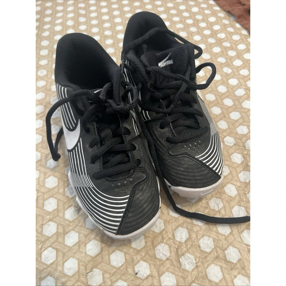 Nike product pair